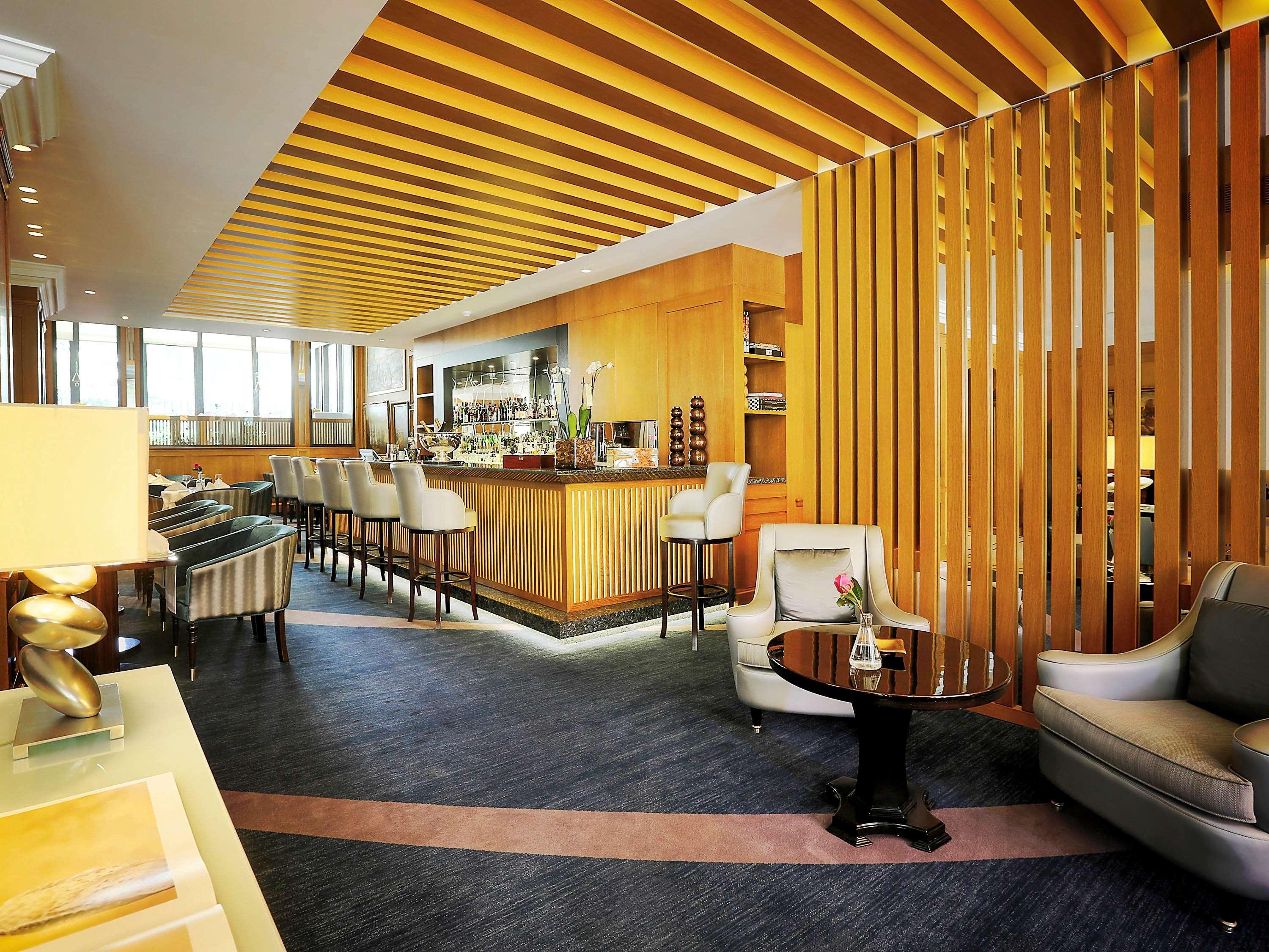 Sofitel Beirut Le Gabriel Hotel Exterior foto
