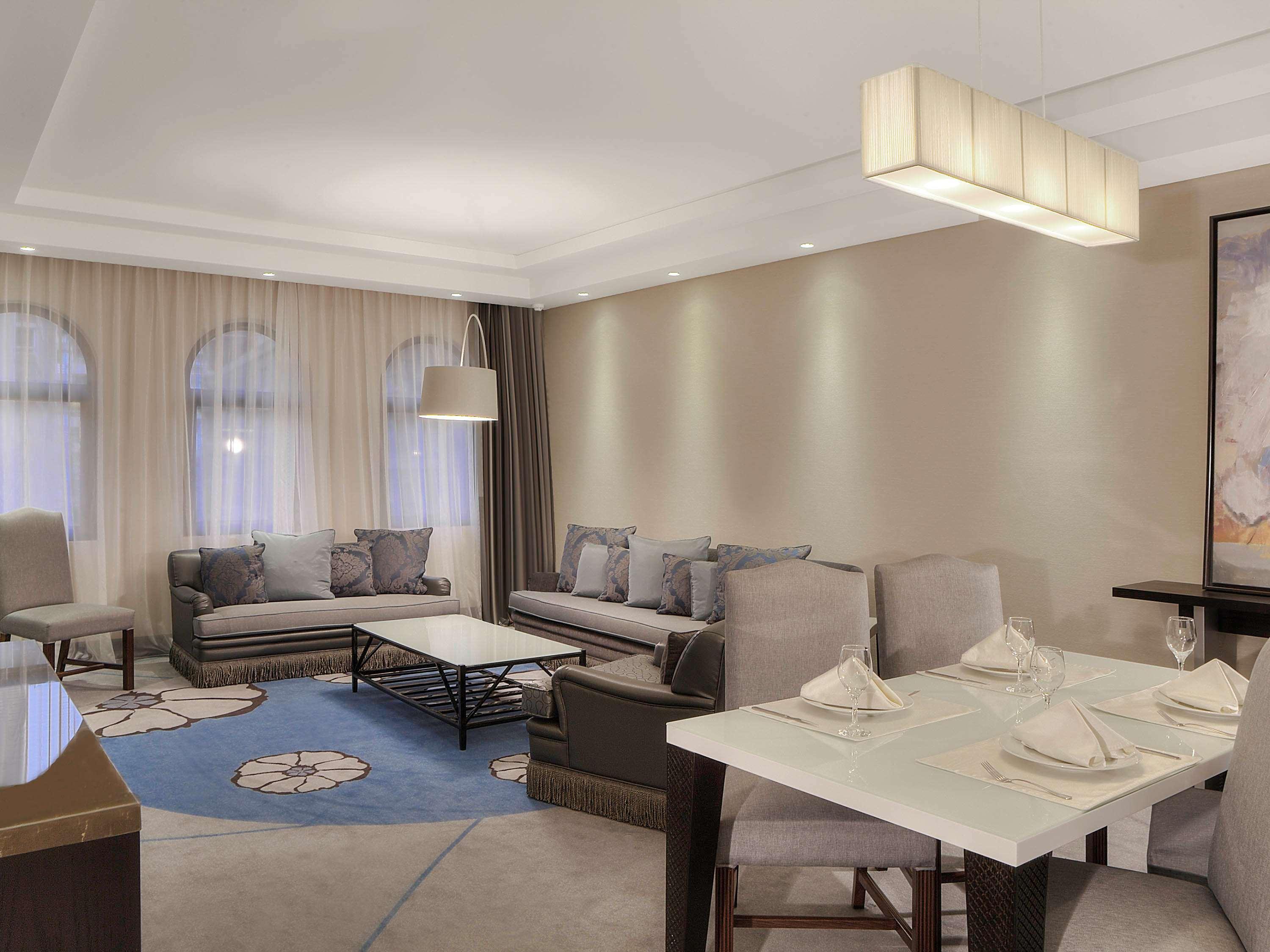 Sofitel Beirut Le Gabriel Hotel Exterior foto