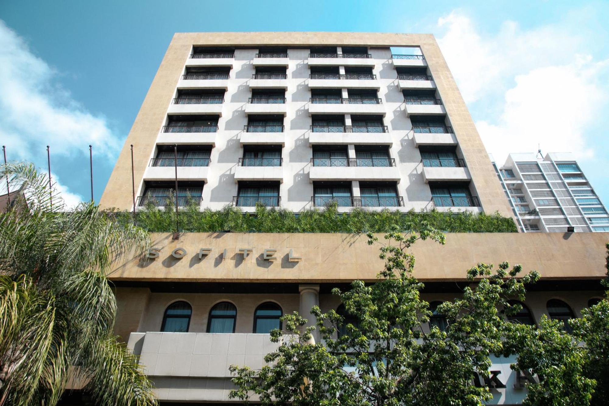 Sofitel Beirut Le Gabriel Hotel Exterior foto