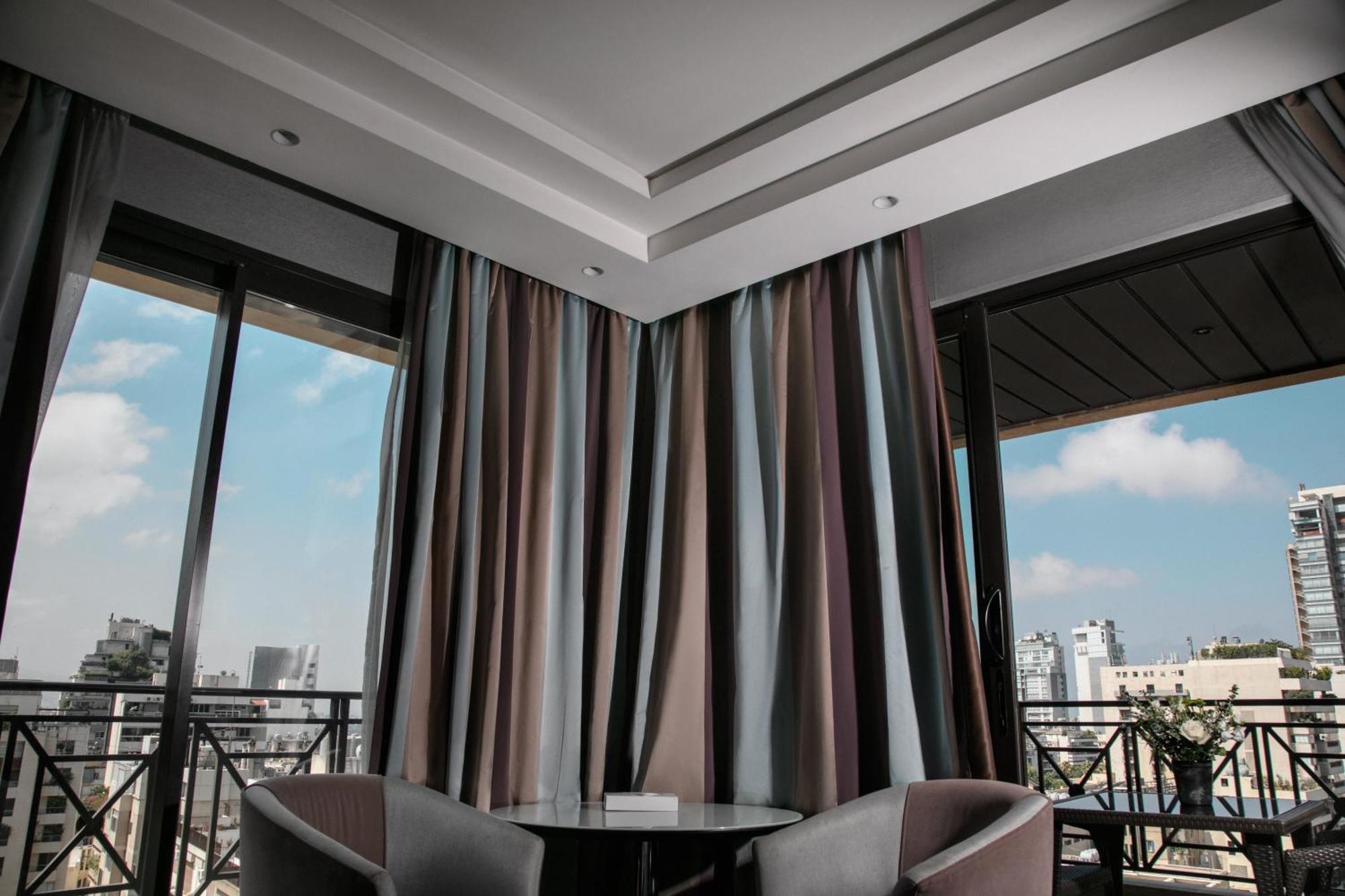 Sofitel Beirut Le Gabriel Hotel Exterior foto