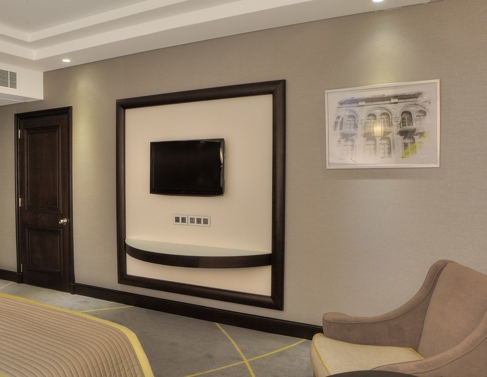 Sofitel Beirut Le Gabriel Hotel Exterior foto