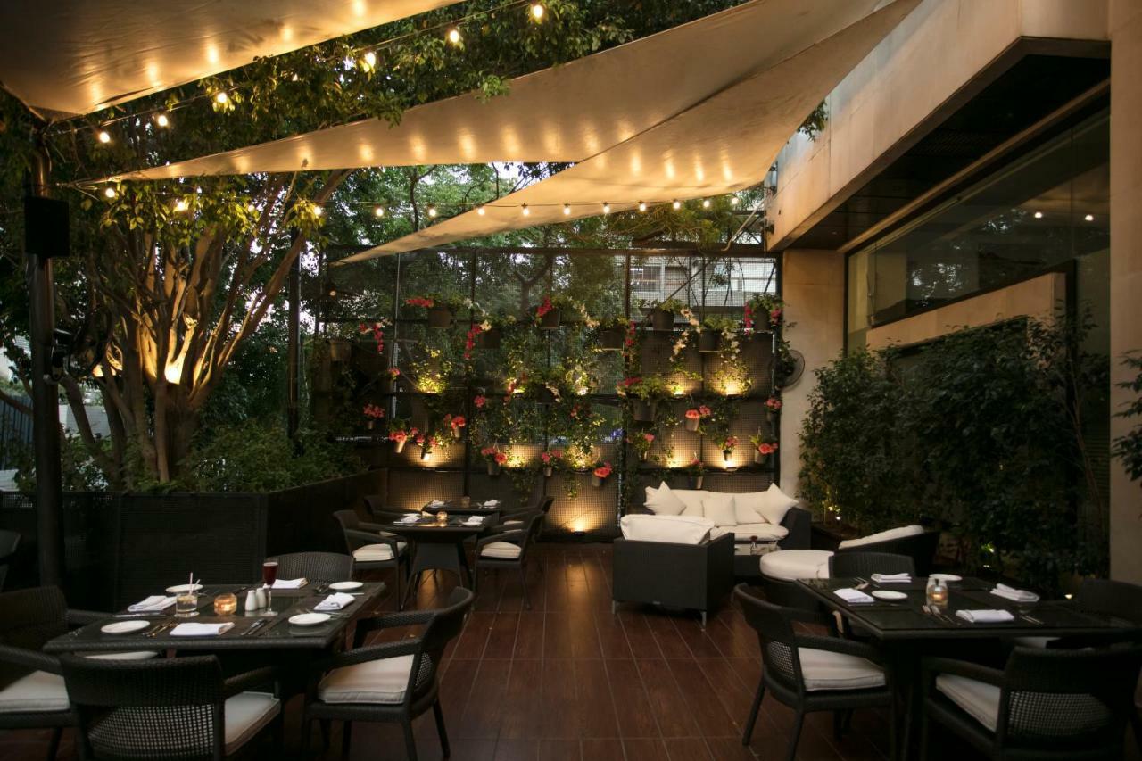 Sofitel Beirut Le Gabriel Hotel Exterior foto